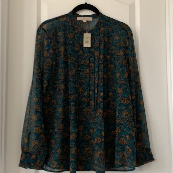 LOFT Tops - NWT LOFT Floral Print Pleated Blouse